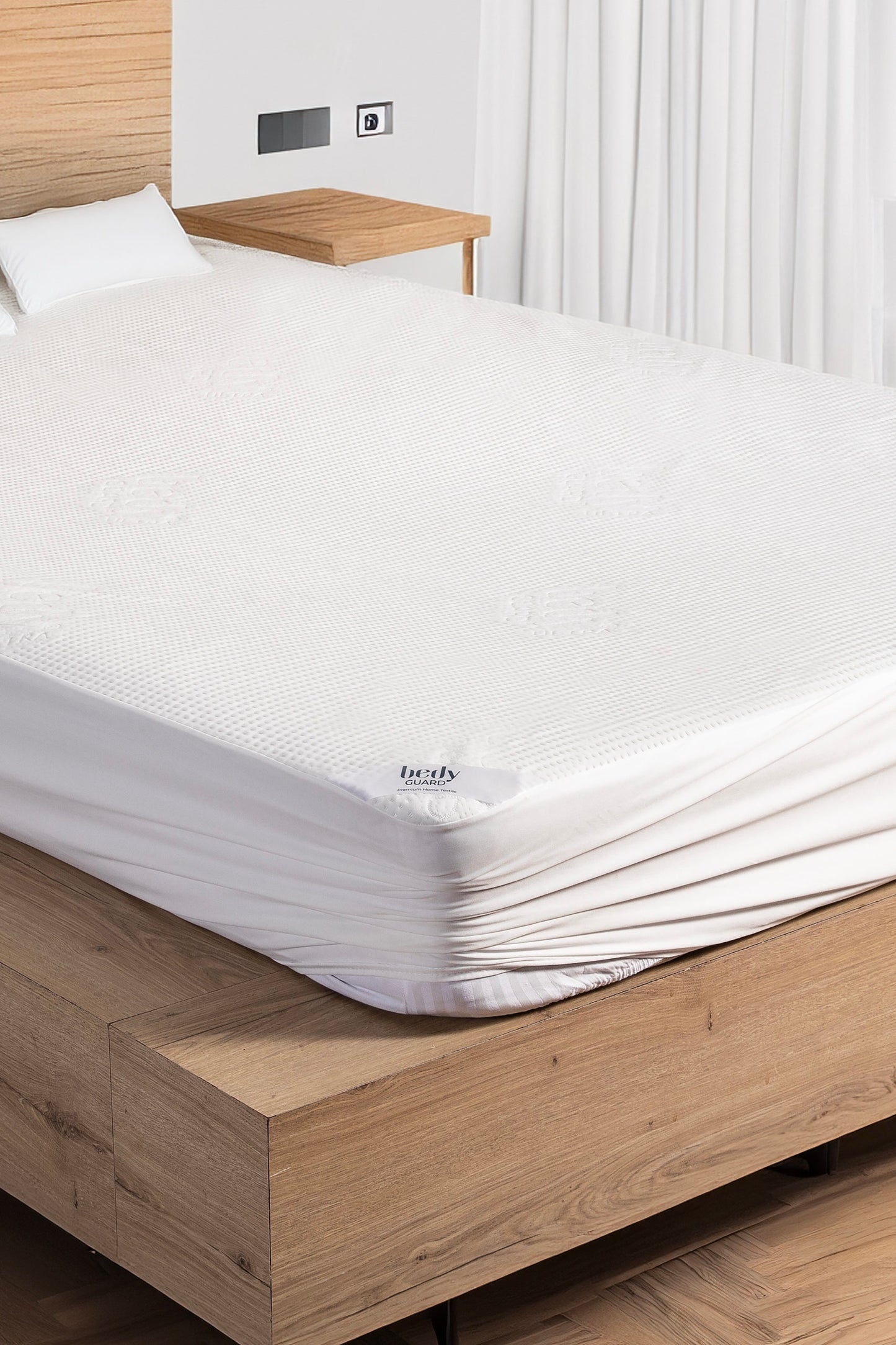 BAMBOO PREMIUM Waterproof Noiseless Mattress Protector – Jacquard