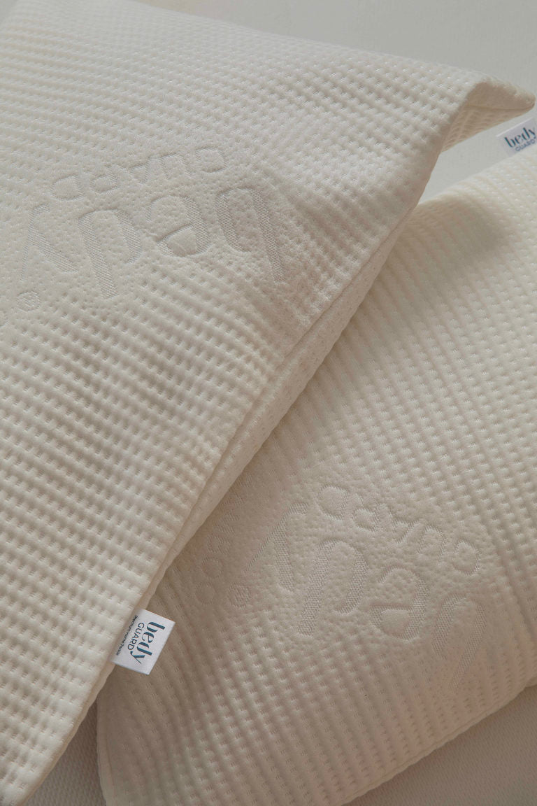BAMBOO PREMIUM Jacquard Waterproof Pillow Protector