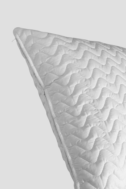 QUILTED Waterproof Pillow Protector